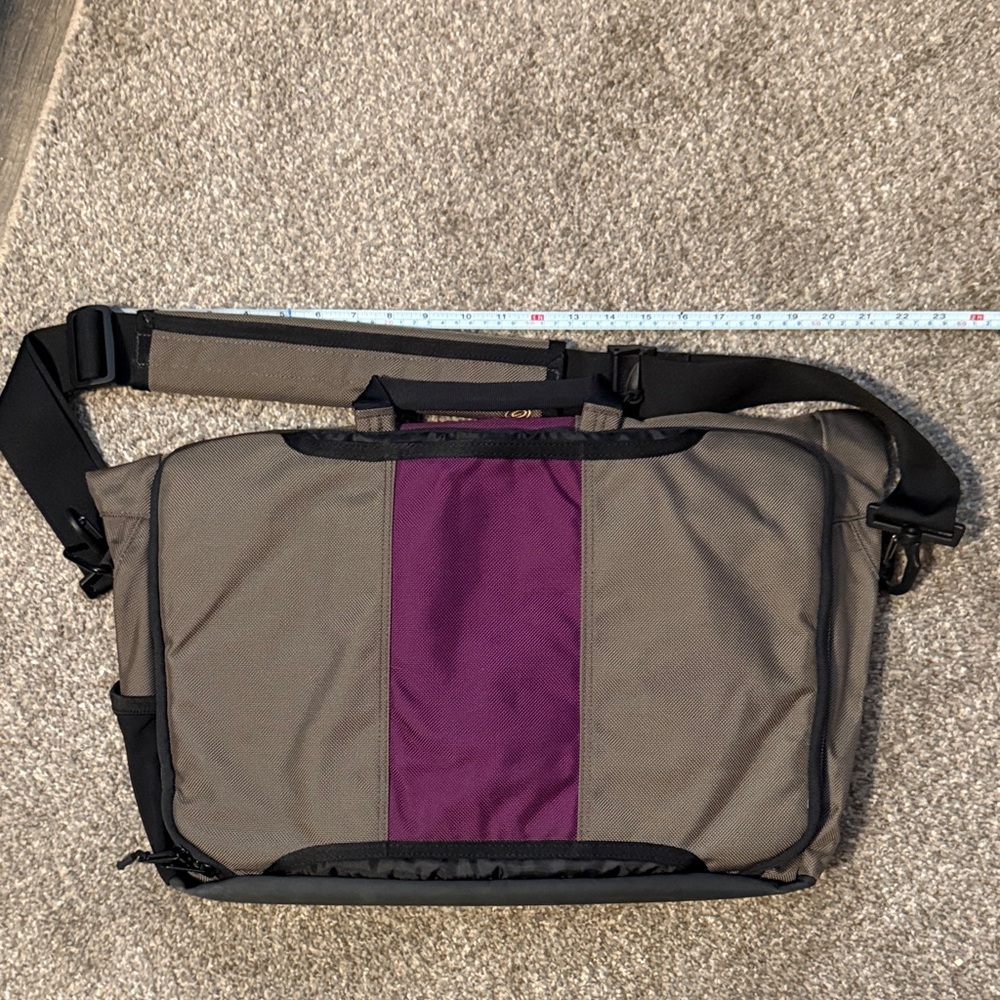 Timbuk2 Gray and Purple Messenger Bag - Picture 3 of 3